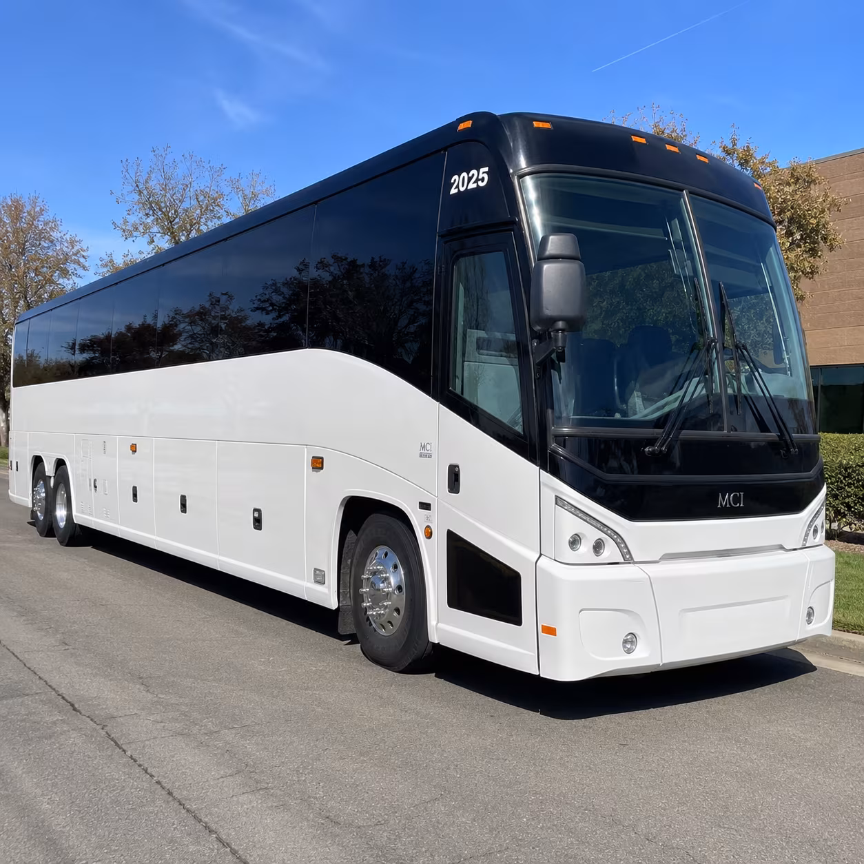 fayettevillearcharterbusservices com is the easiest way to arrange corporate shuttles across northwest arkansas
