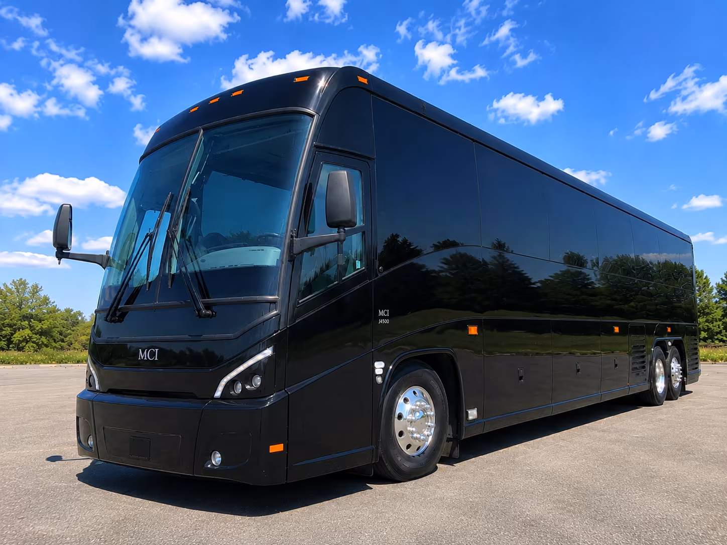 fayettevillearcharterbusservices com lets you compare every bus type for fayetteville sporting events