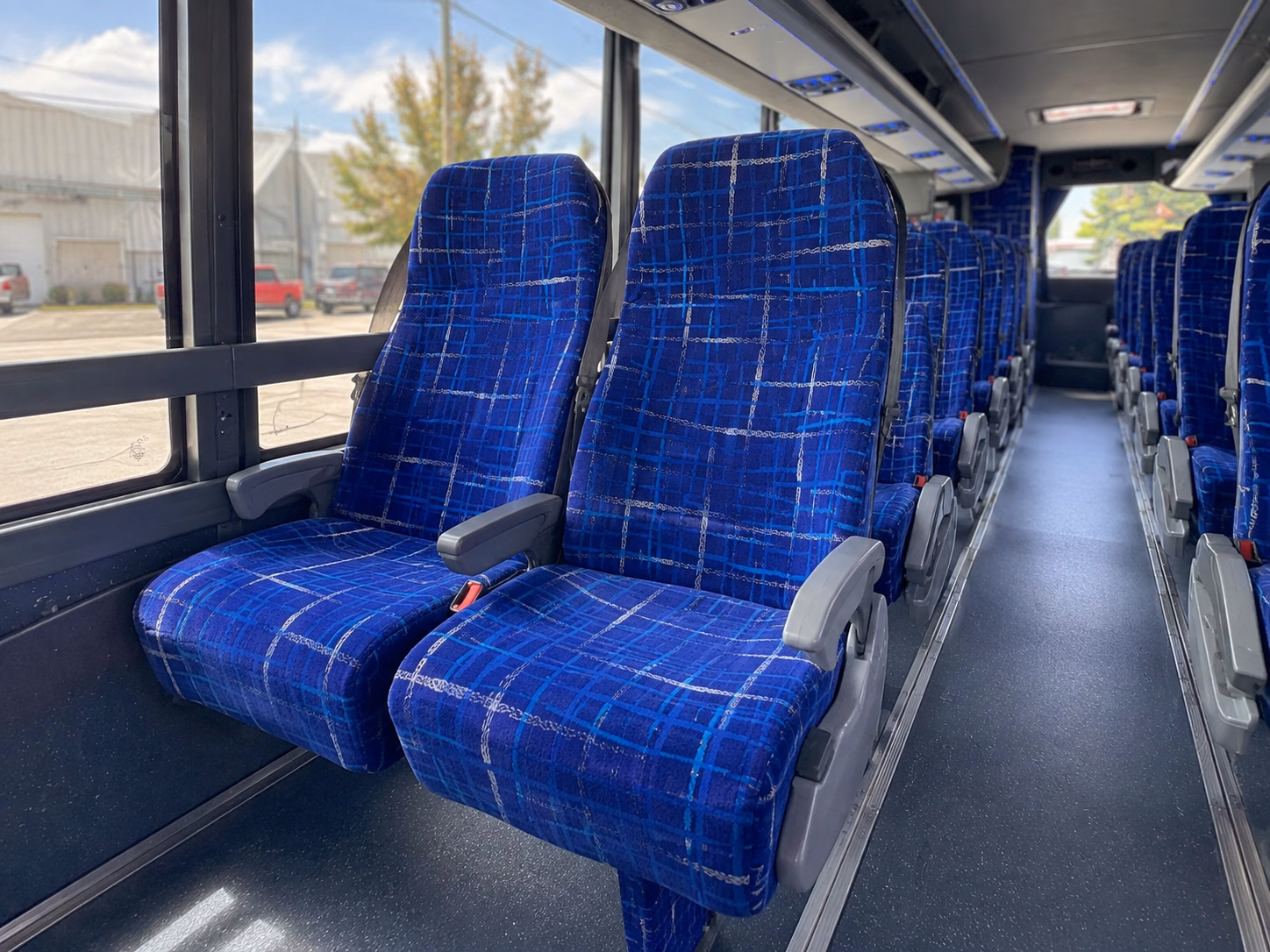 how the type of bus changes the price in fayetteville arkansas